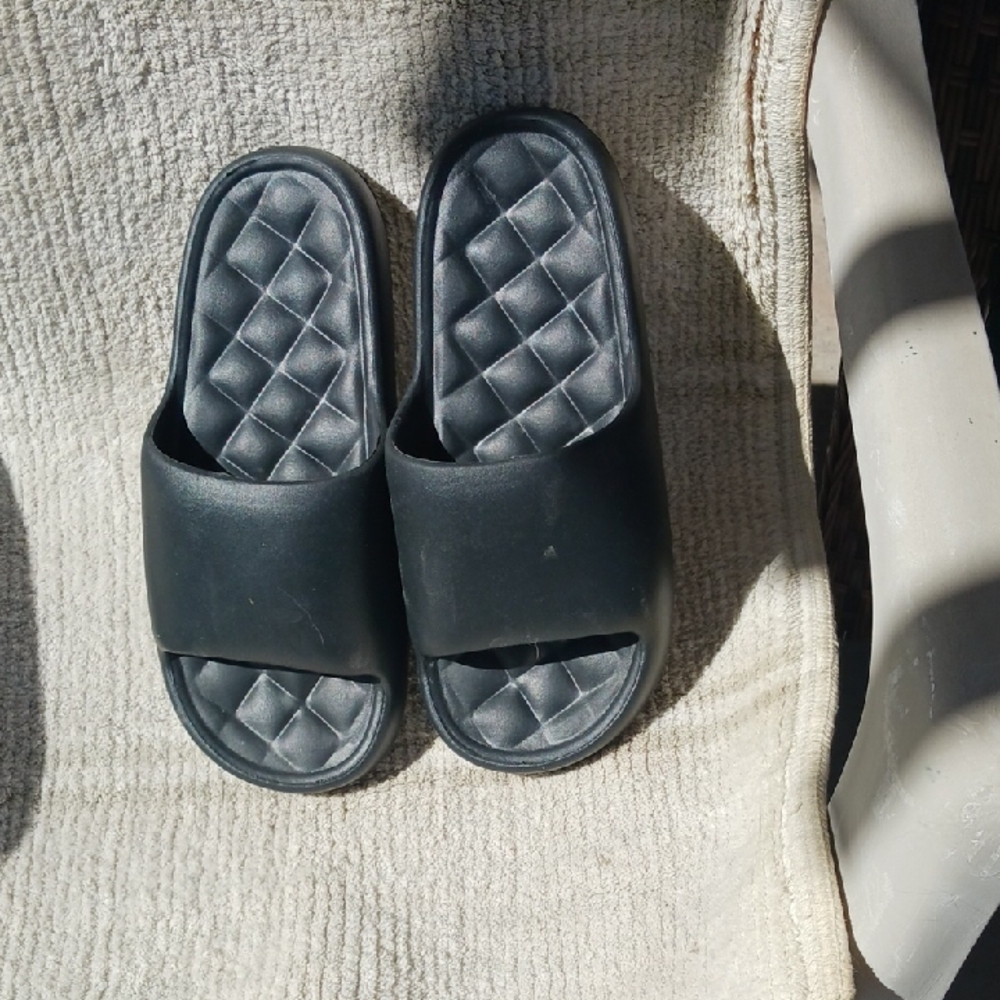 Black Textured Sole